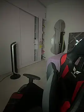 ValleryParker live