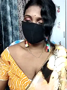 Hotty_Kavita live
