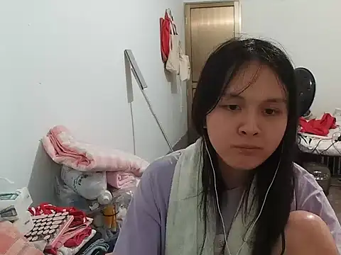 RebelAura live