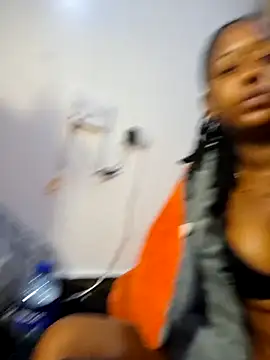 Midnight_Juicy live