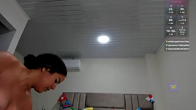 _Ashley_33 live