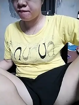 Mie_rose live