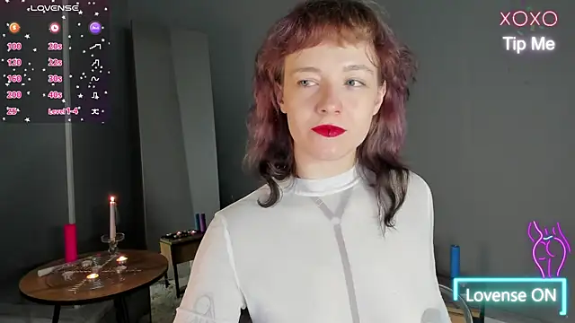 Ricki_Bloom live