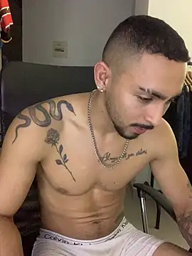 NicolasChest_xxx live