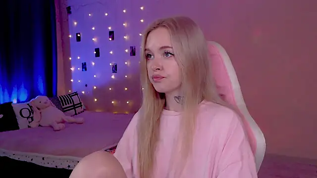 Naughty_Mable live