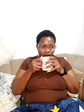 ChubbyBitch26 live