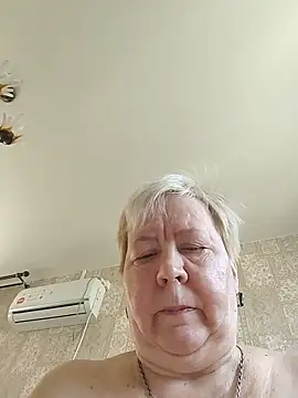 EffectFiona live