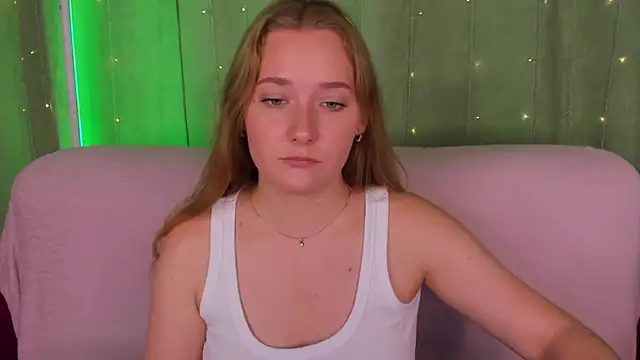 AlinaVice live