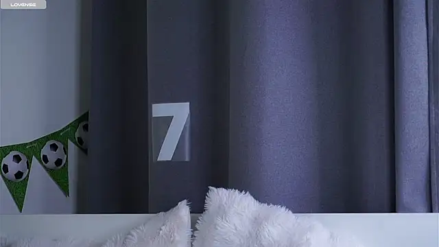 LowOncoming live