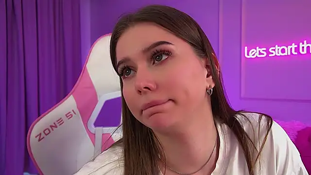 DianaVert live