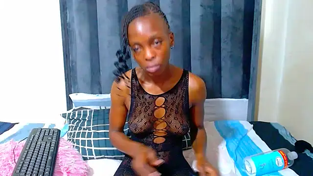 Mitchydoll live