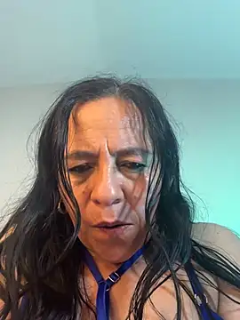 Freya_Artemisa live