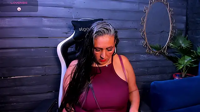 Victoria_kyler live