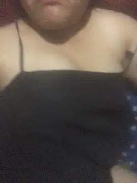 Gia-linh live