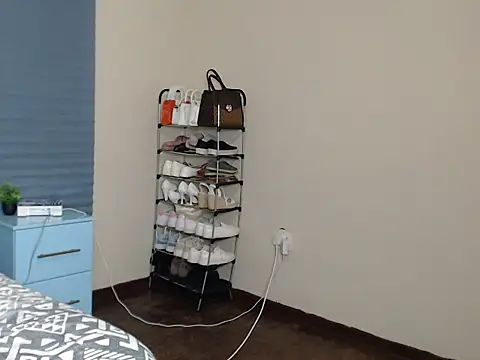 QUEENMANDYY live