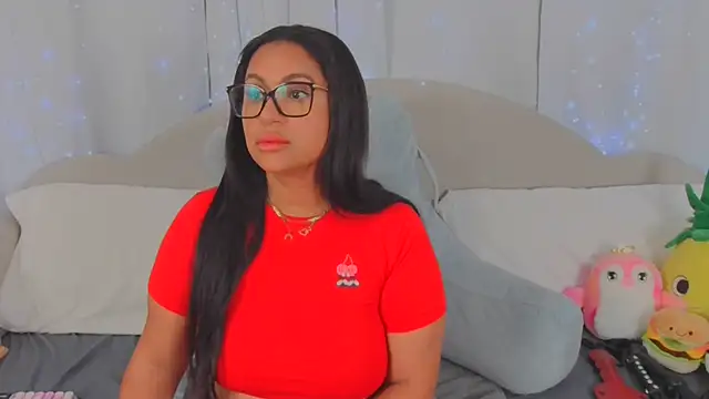 MeghanXO live