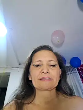 Alexa_montiel live