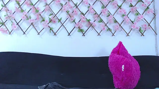 tiffany_gomez9 live