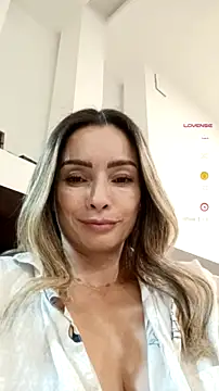 Loly_Horny live