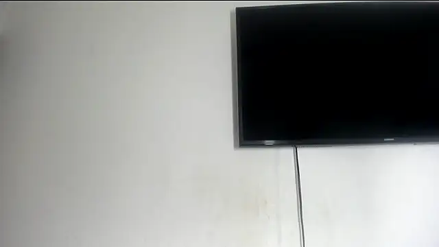 Fox_Loves live