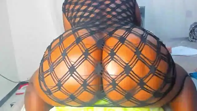 bigass_cutie live