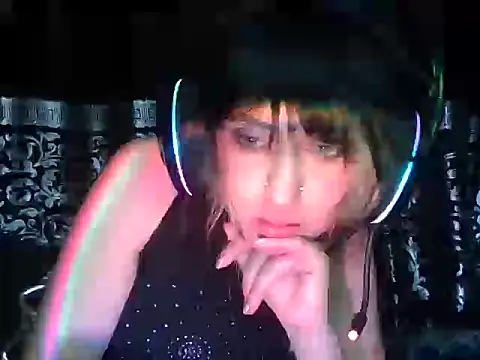 kittenpasive30 live