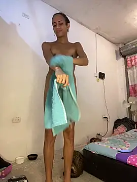 AlexaWarner live