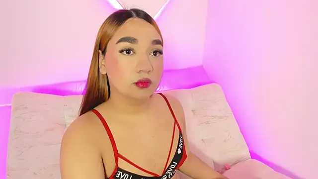 LiaCampbell_ live