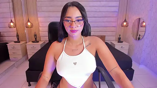 Emelyy_Jones live
