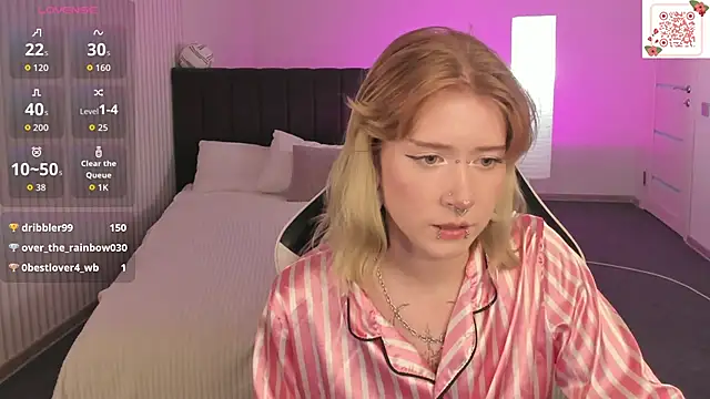 Elira_Vane live