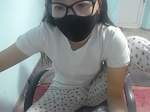 elllaaxx live