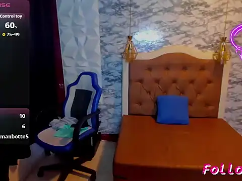DannaPetitee live