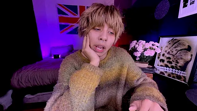 Aronn_44 live