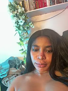 Alianaxlover_ live