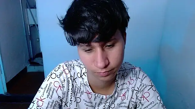 Im_Milan_Rs live