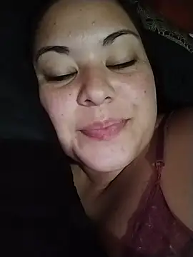 Natasha_Polaroid live