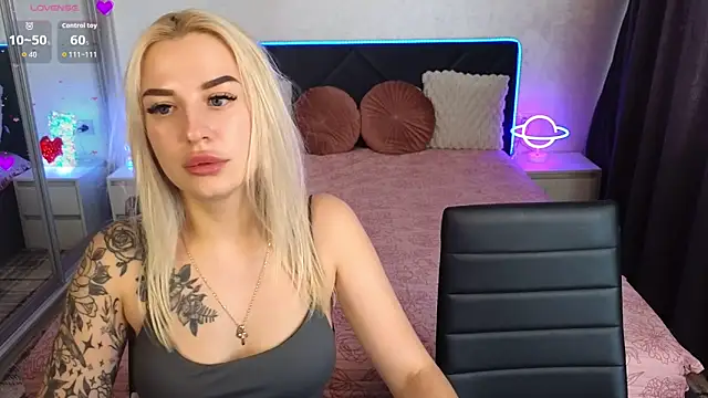 Crystal_Barbie live