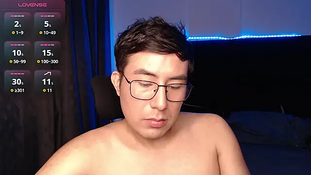 andrewmhilton_ live