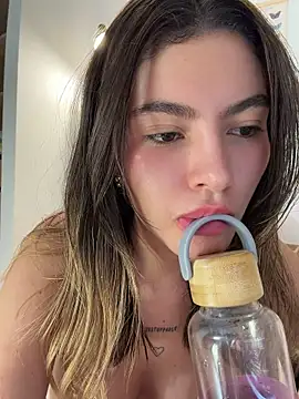 Your_Honeey live