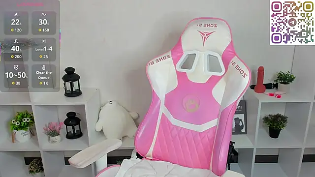 Margaret__Moon live