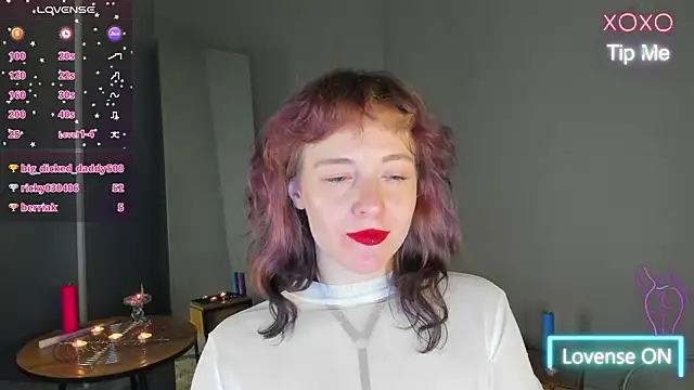 Ricki_Bloom live
