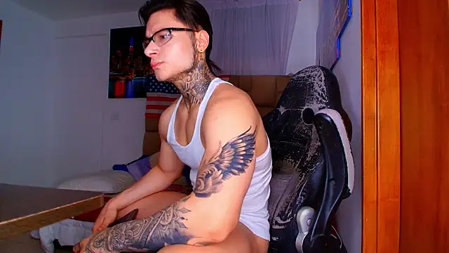 DennisWalkerr live