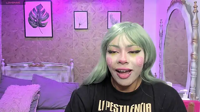 Sofia_clk live