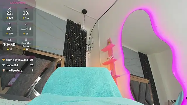 Miia_Deluxe live