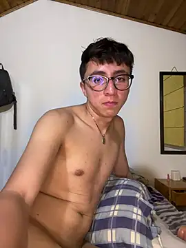 CamiRojas_boy profile