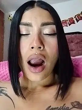 Kylie_brazt live