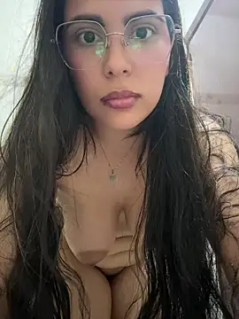 shainadavis live