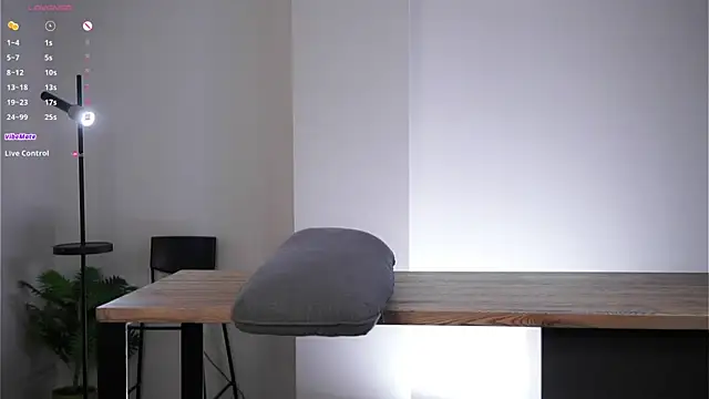 CaseyMulders live