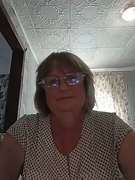 MilashkaCutie50 live