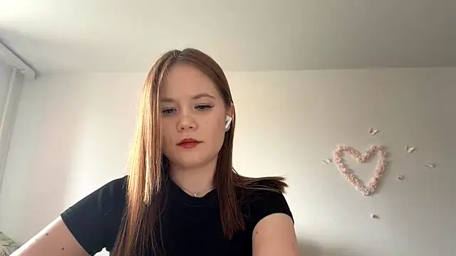 LauranAngelbeck live
